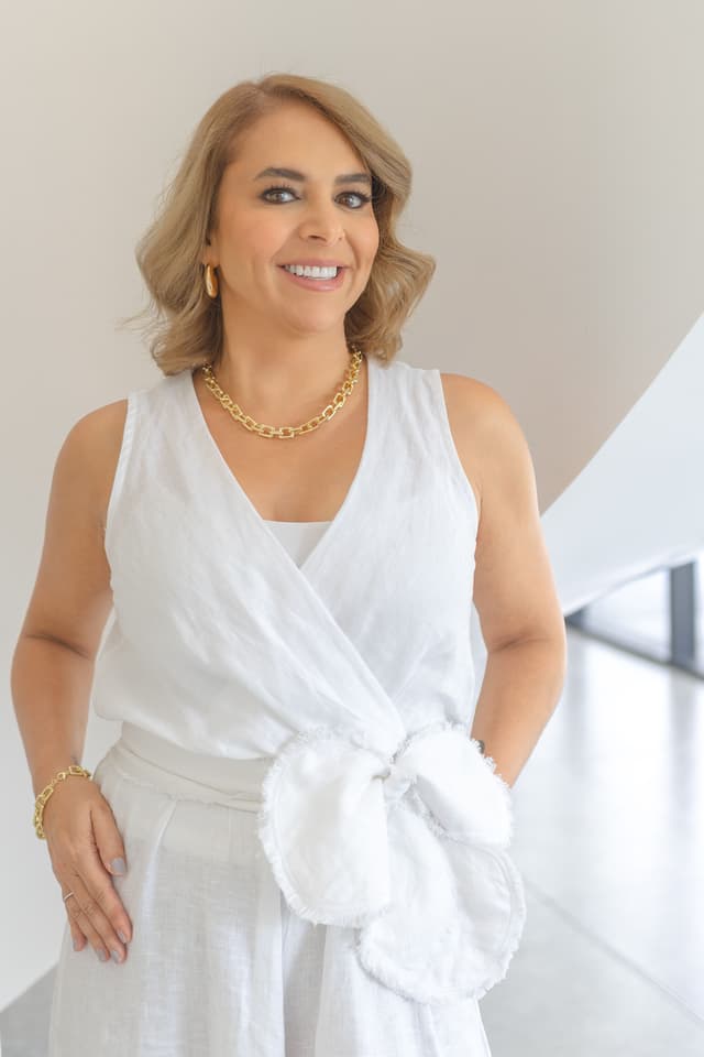 La admiración y la selección de la pareja como pilar del éxito profesional: una reflexión personal